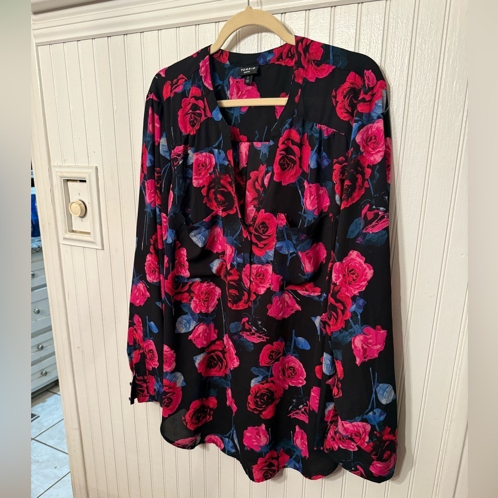 Torrid Harper Challis Collar Long Sleeve 3X Blouse